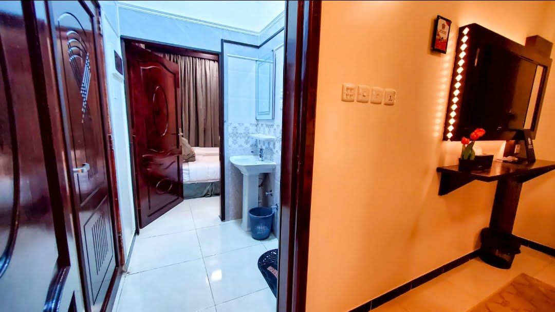 جناح متوسط