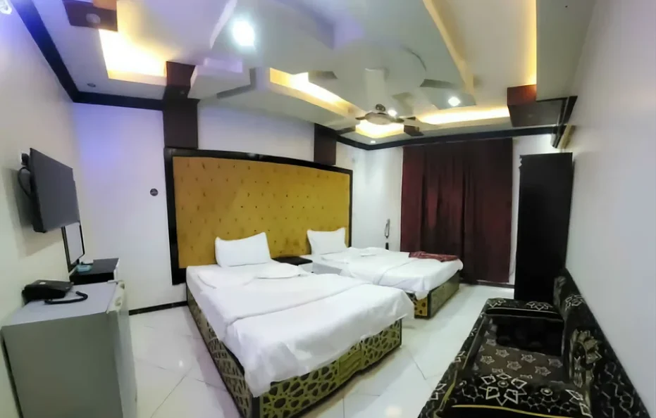 فندق نوفمبيك الحديدة