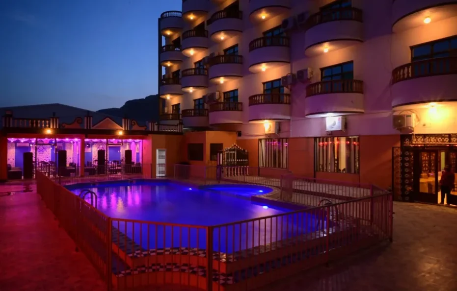 فندق الأحقاف