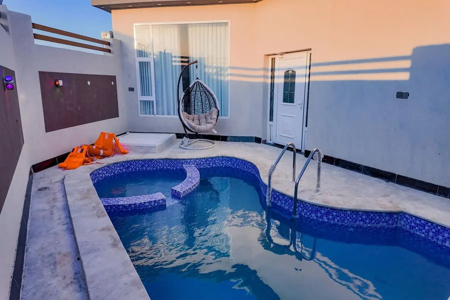 شاليه غرفتين ومسبح