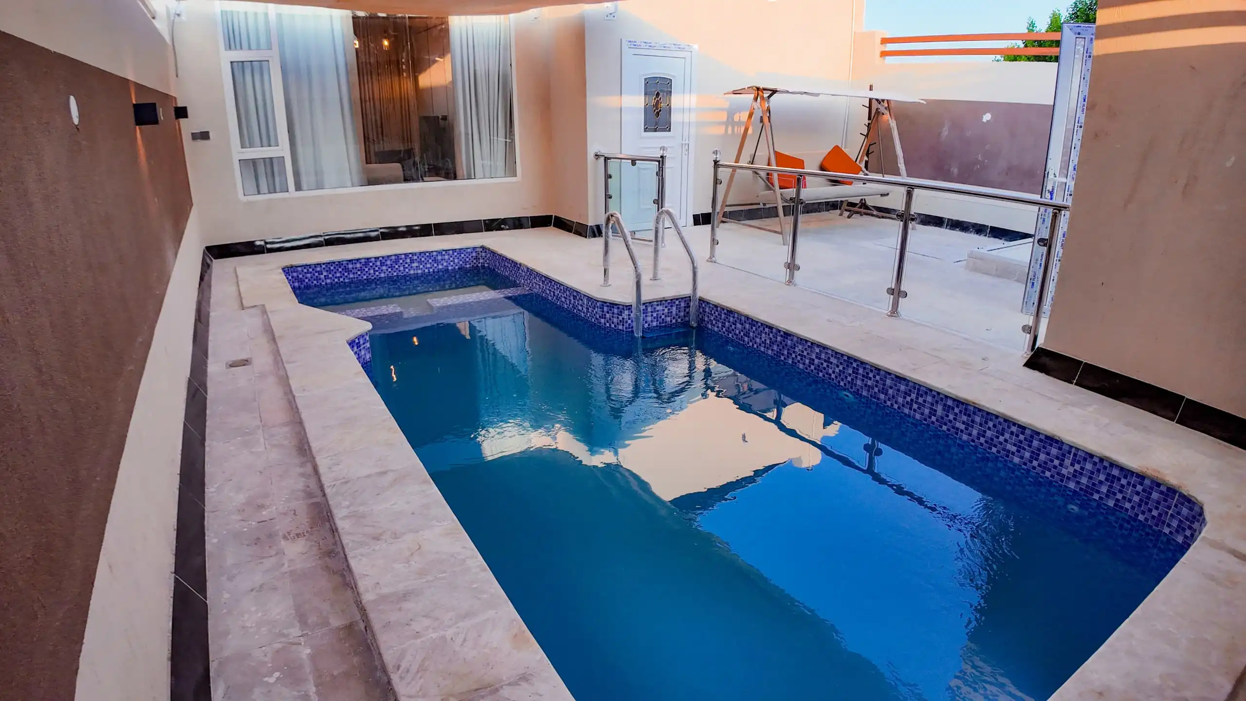 شاليه غرفتين ومسبح