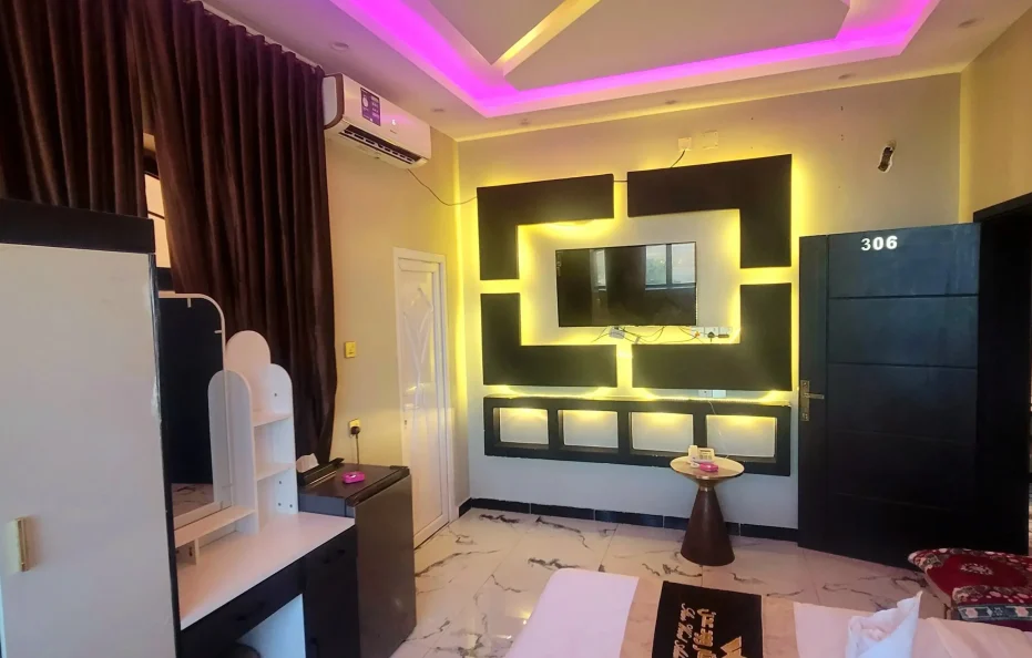 فندق ستار وود