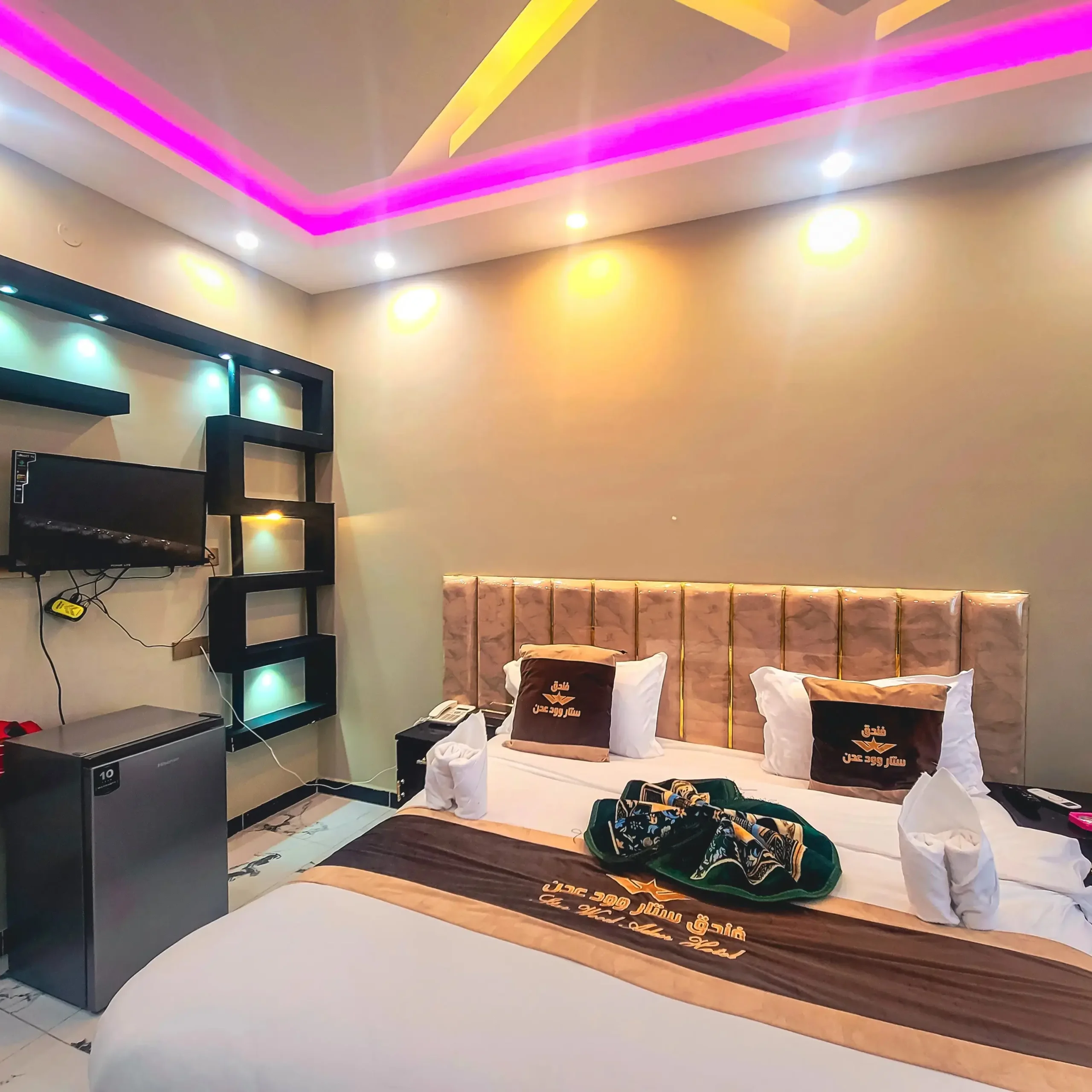 غرفة عائلي بحري